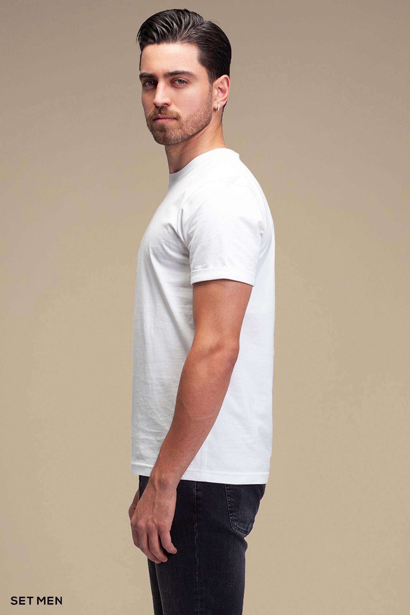 تیشرت مردانه یقه گرد آستین کوتاه