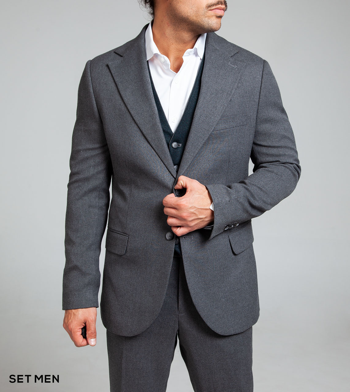 کت و شلوار ژیله دورو یقه انگلیسی