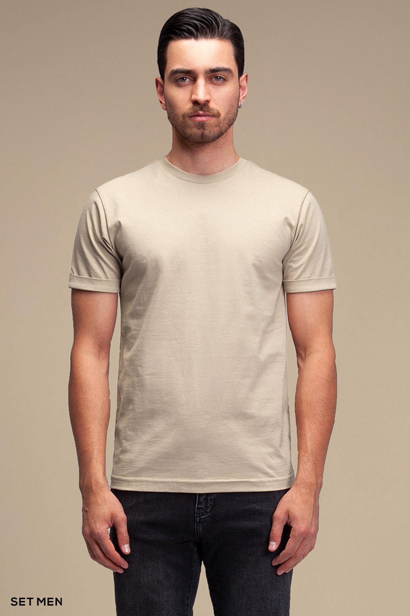 تیشرت مردانه یقه گرد آستین کوتاه