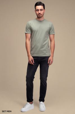 تیشرت مردانه یقه گرد آستین کوتاه