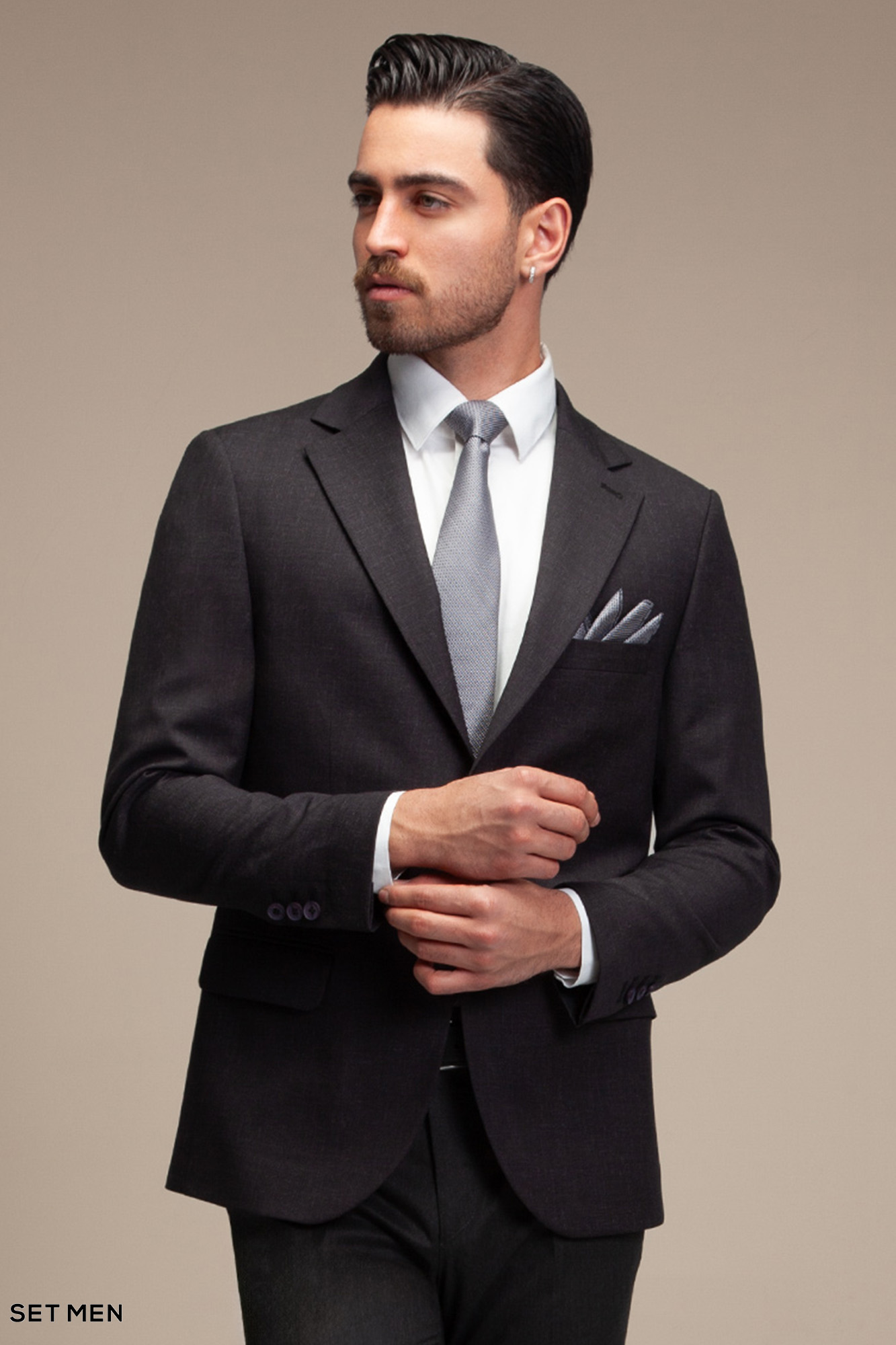 کت تک مردانه یقه انگلیسی نیم آستر دو دکمه دو چاک