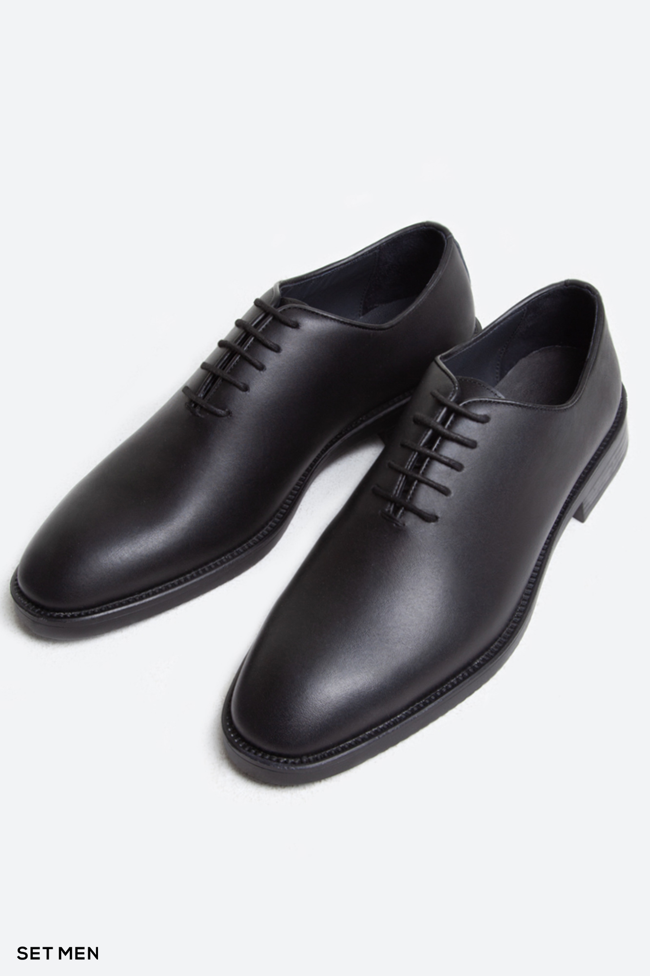 کفش مردانه چرم کلاسیک بنددار