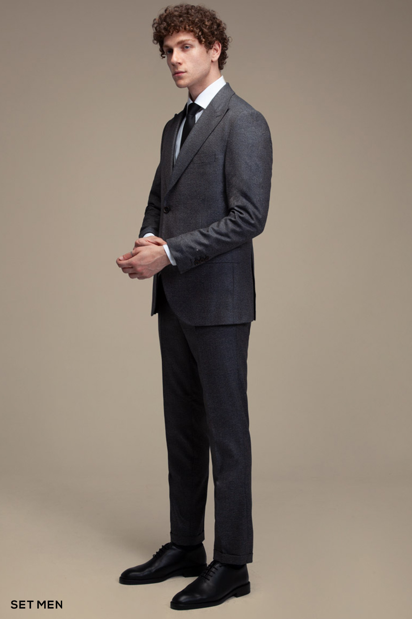 کت و شلوار مردانه سه تکه یقه بلیزر دو دکمه