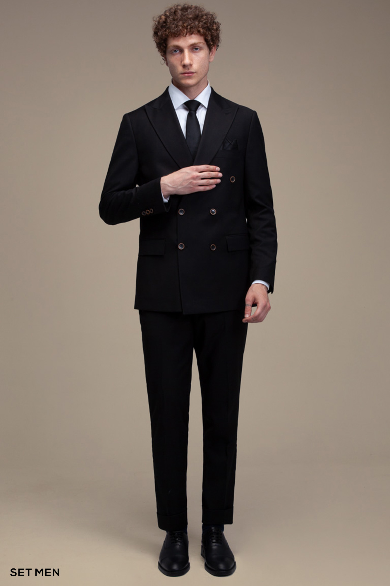 کت و شلوار دو تکه دبل برست