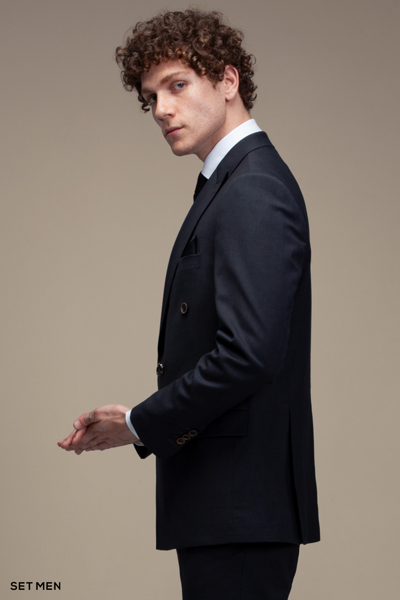 کت و شلوار دو تکه دبل برست