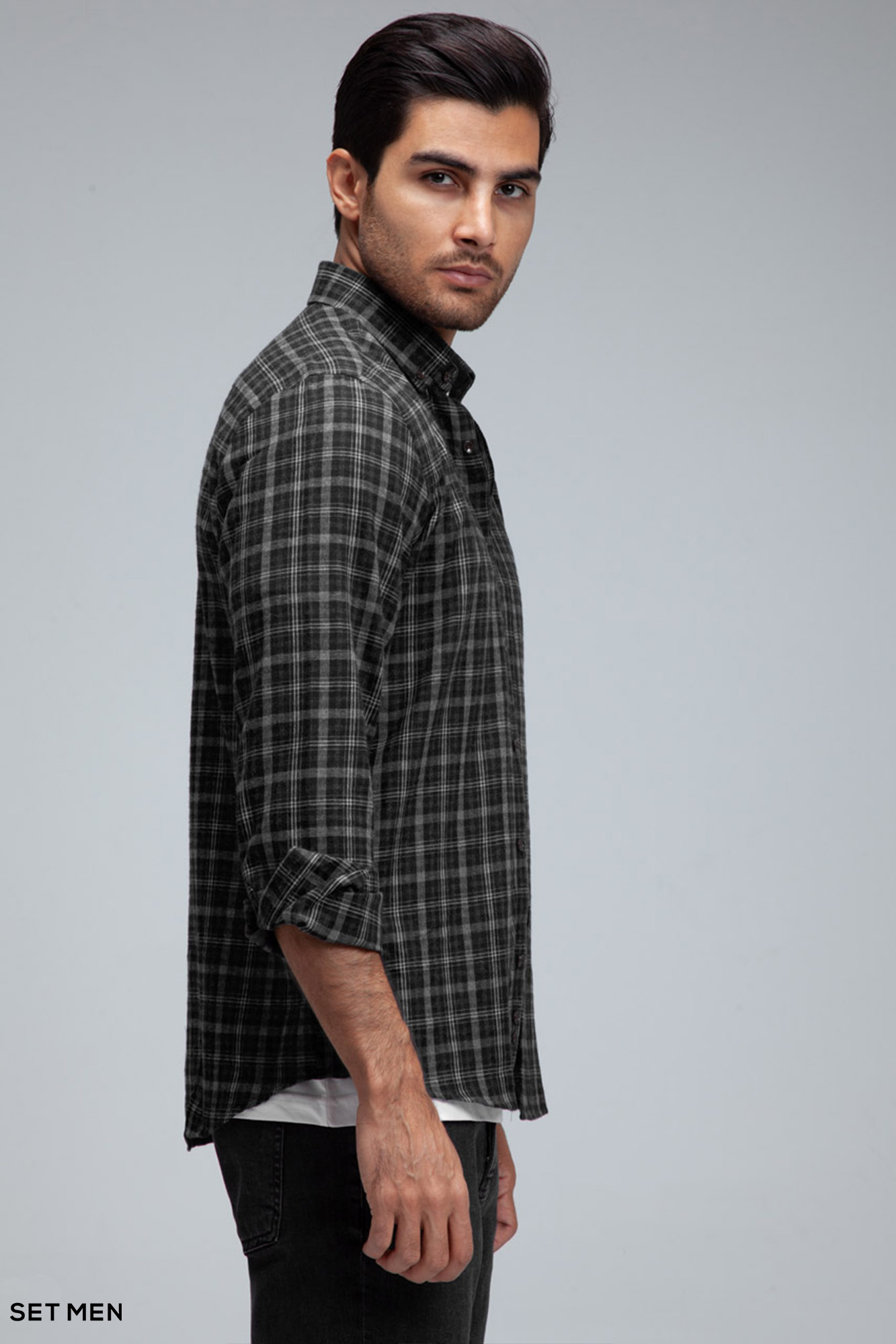 پیراهن پشمی چهارخانه