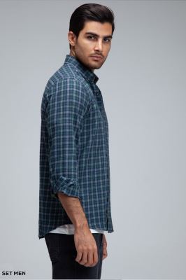 پیراهن پشمی چهارخانه