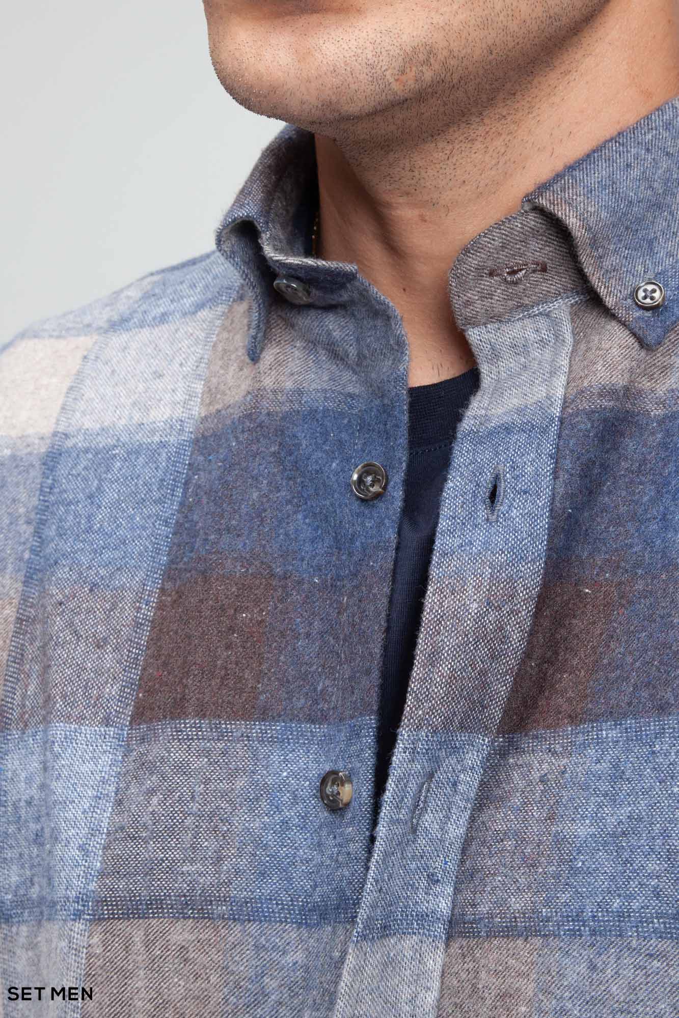 پیراهن پشمی چهارخانه