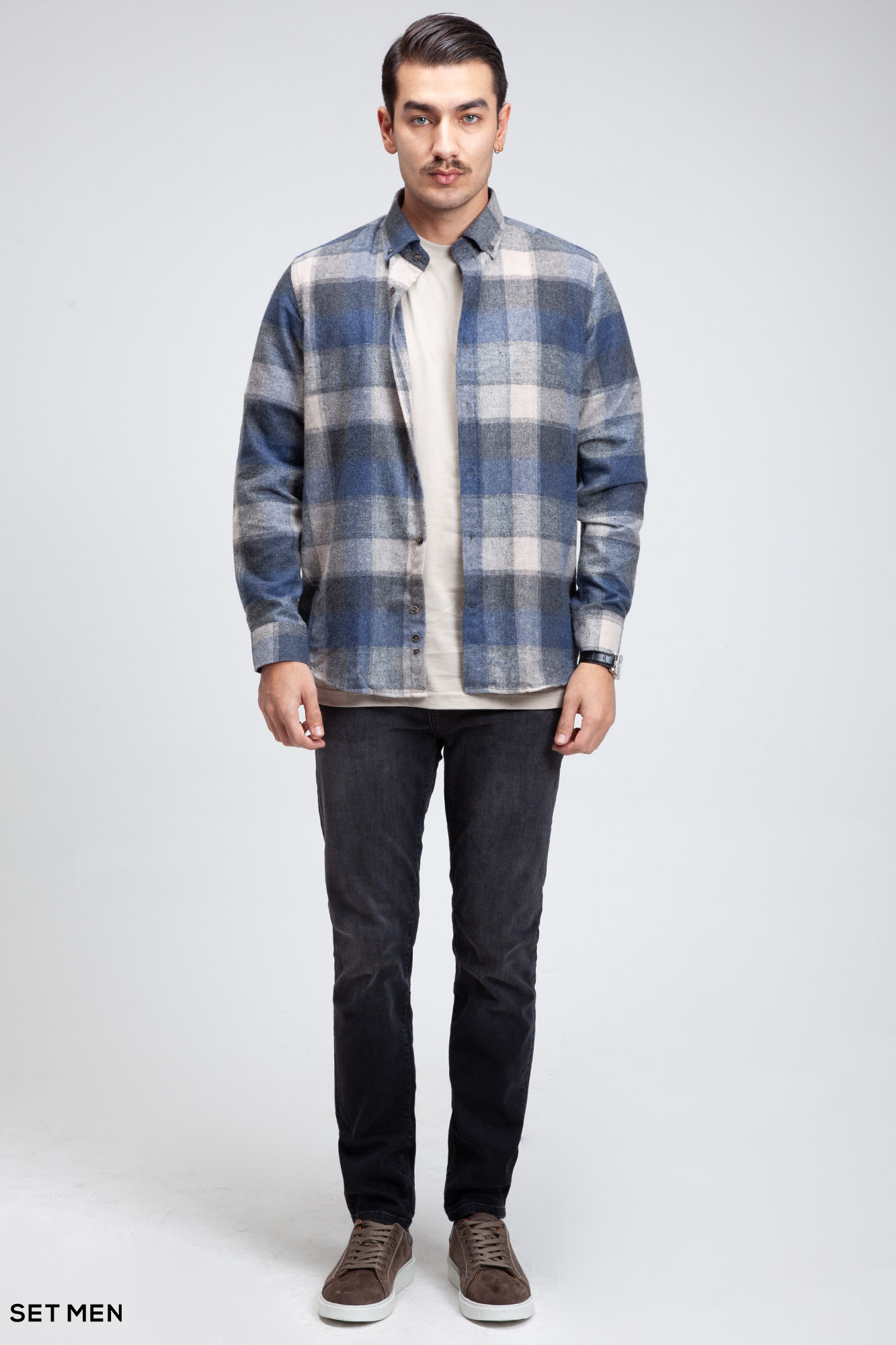 پیراهن پشمی چهارخانه