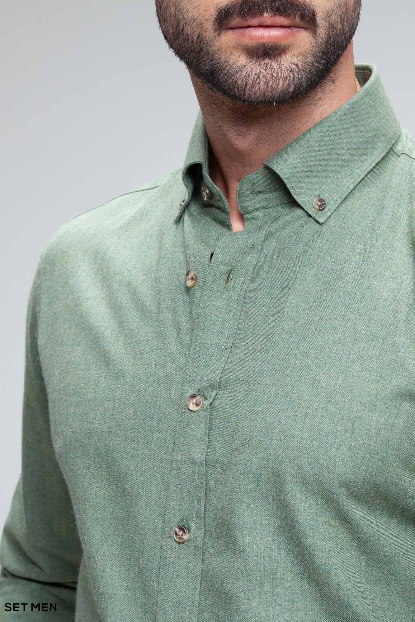 پیراهن پشمی