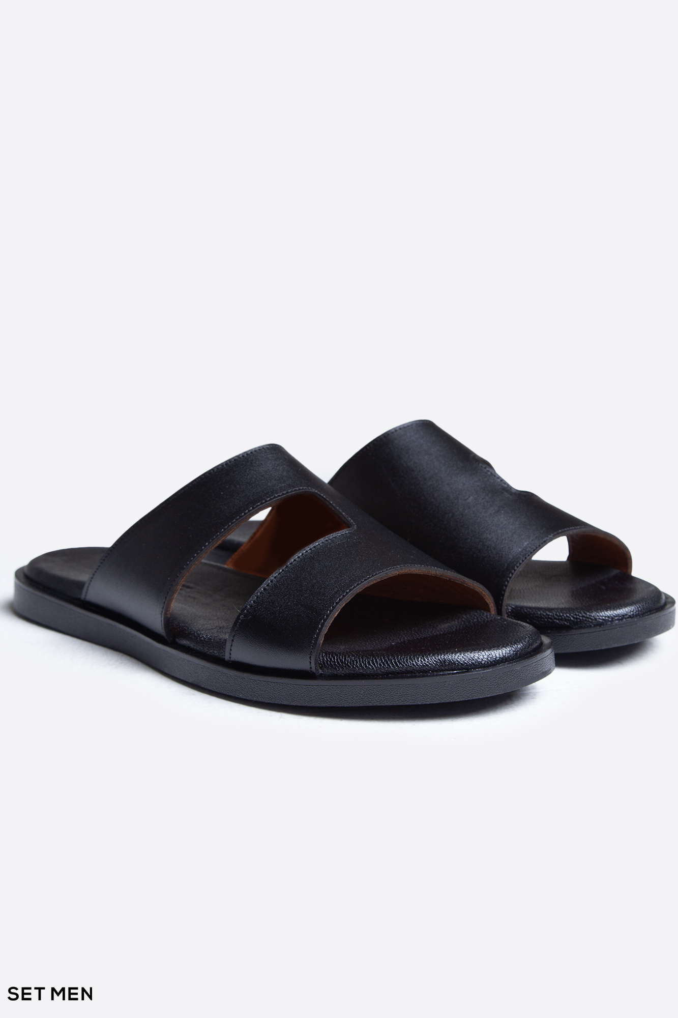 صندل چرم کلاسیک