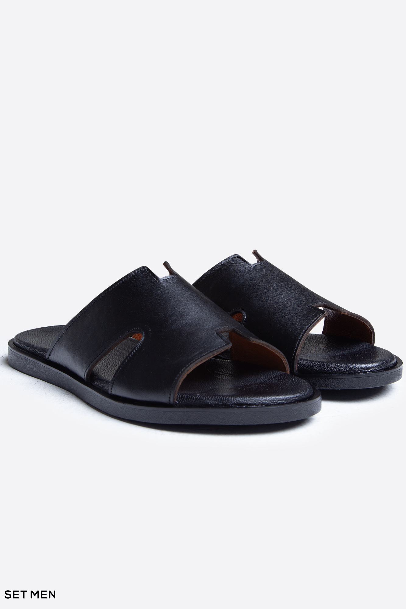 صندل چرم کلاسیک