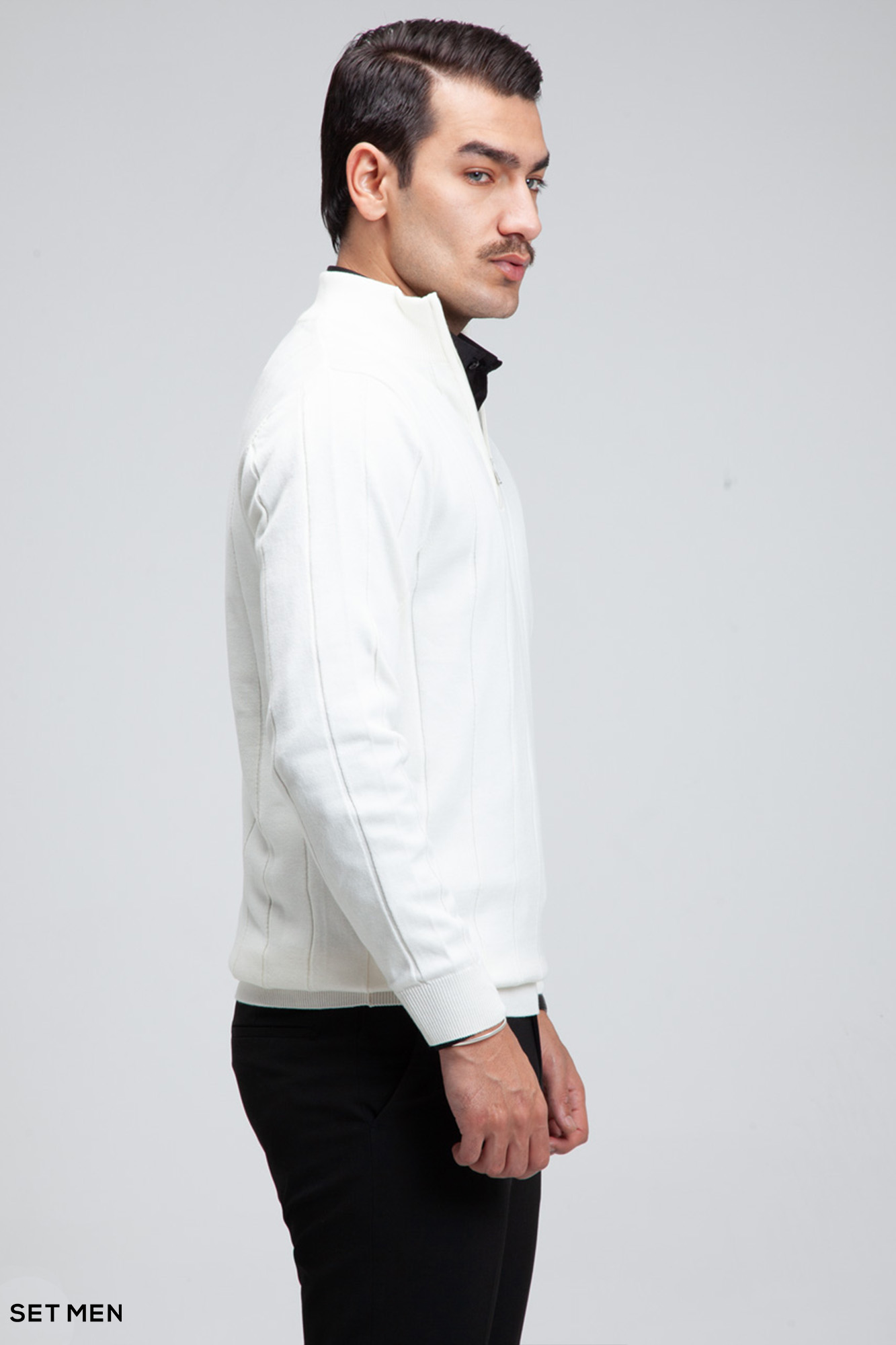 بافت مردانه نیم زیپ دیپلمات