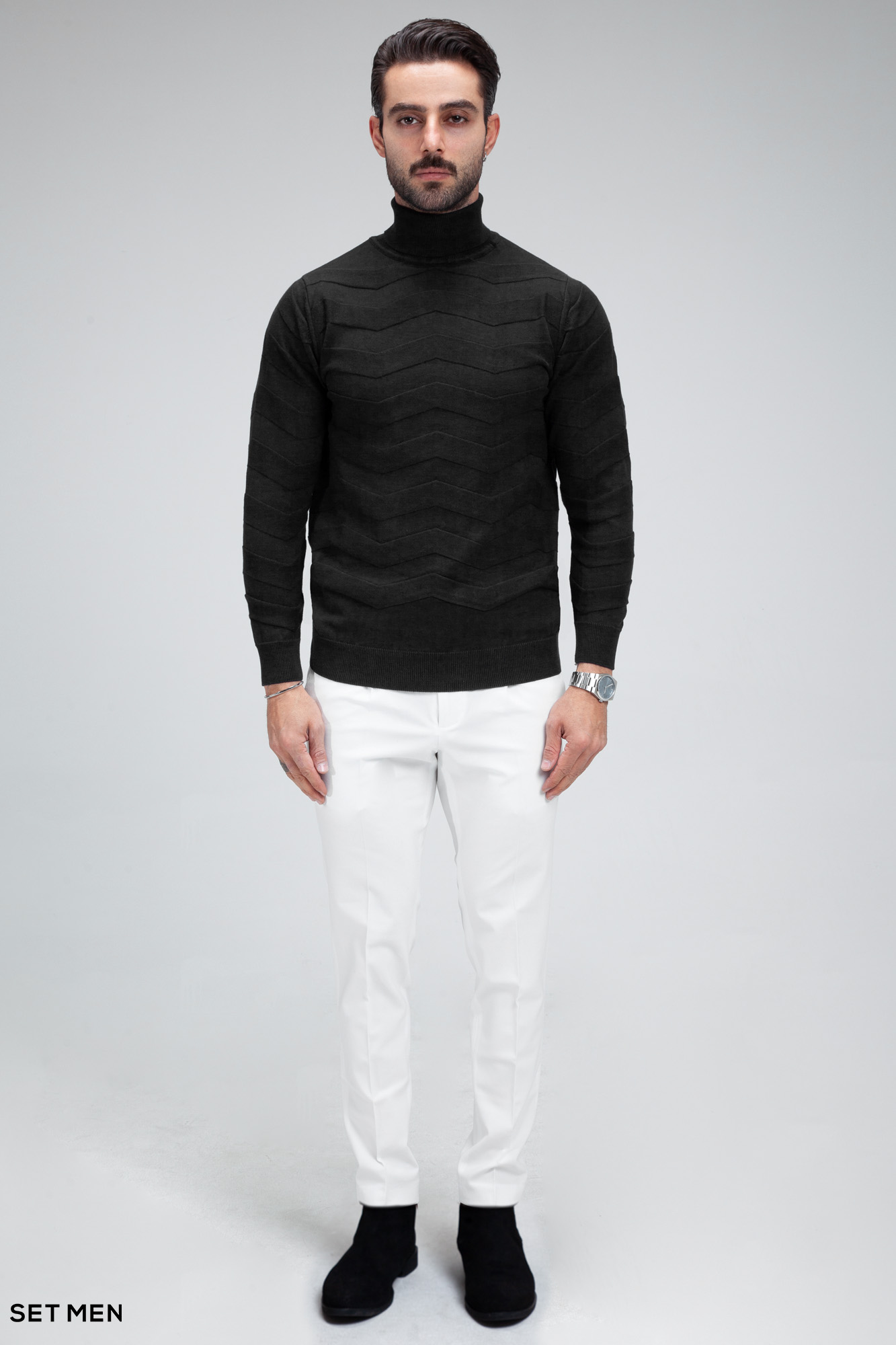 بافت یقه اسکی طرح دار