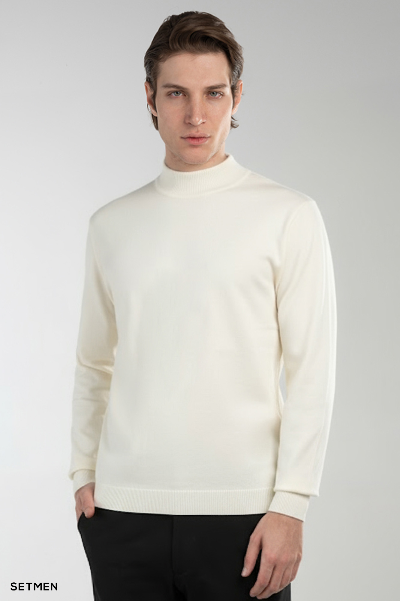 بافت مردانه یقه اسکی