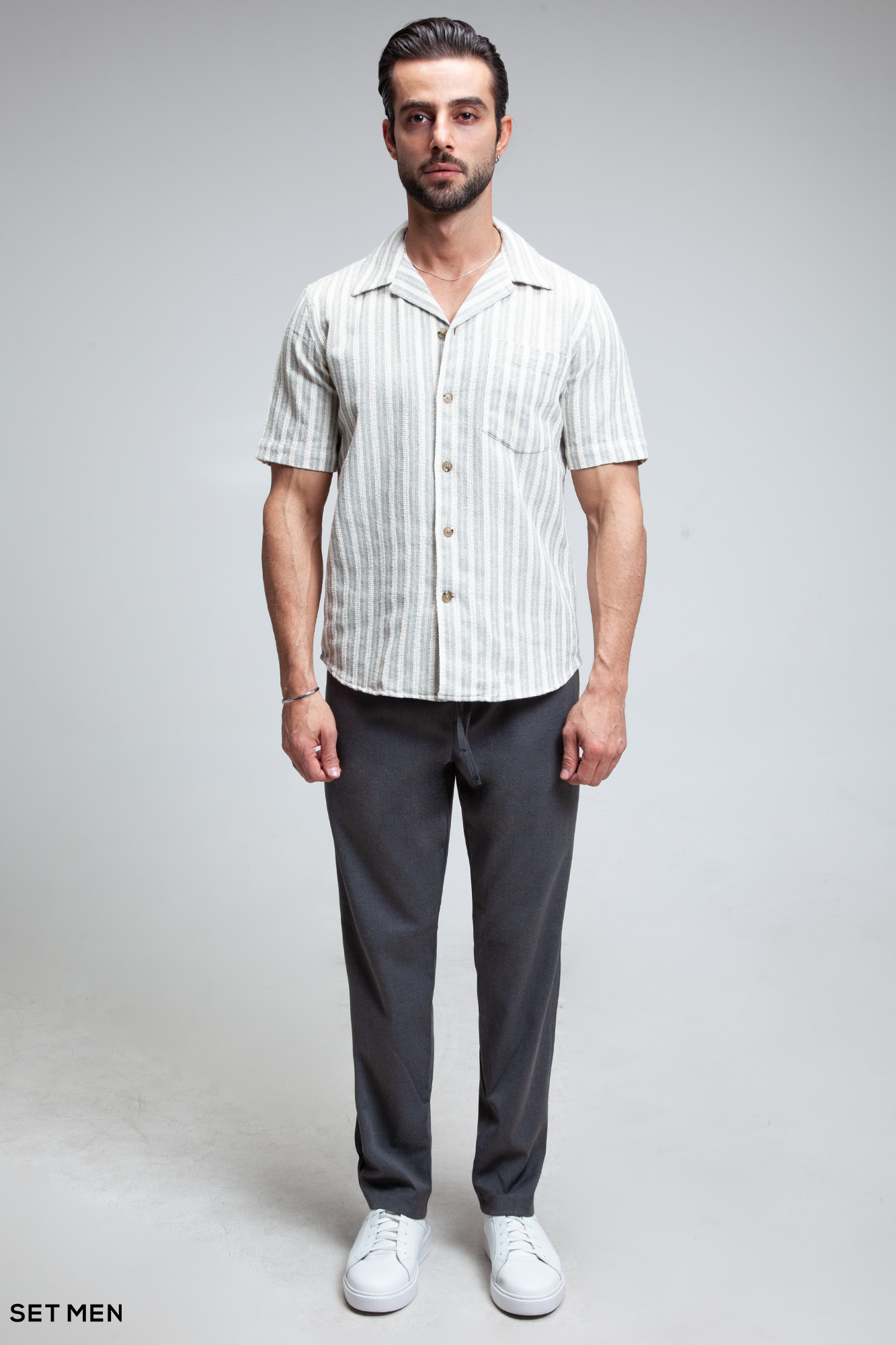 پیراهن مردانه کنفی آستین کوتاه