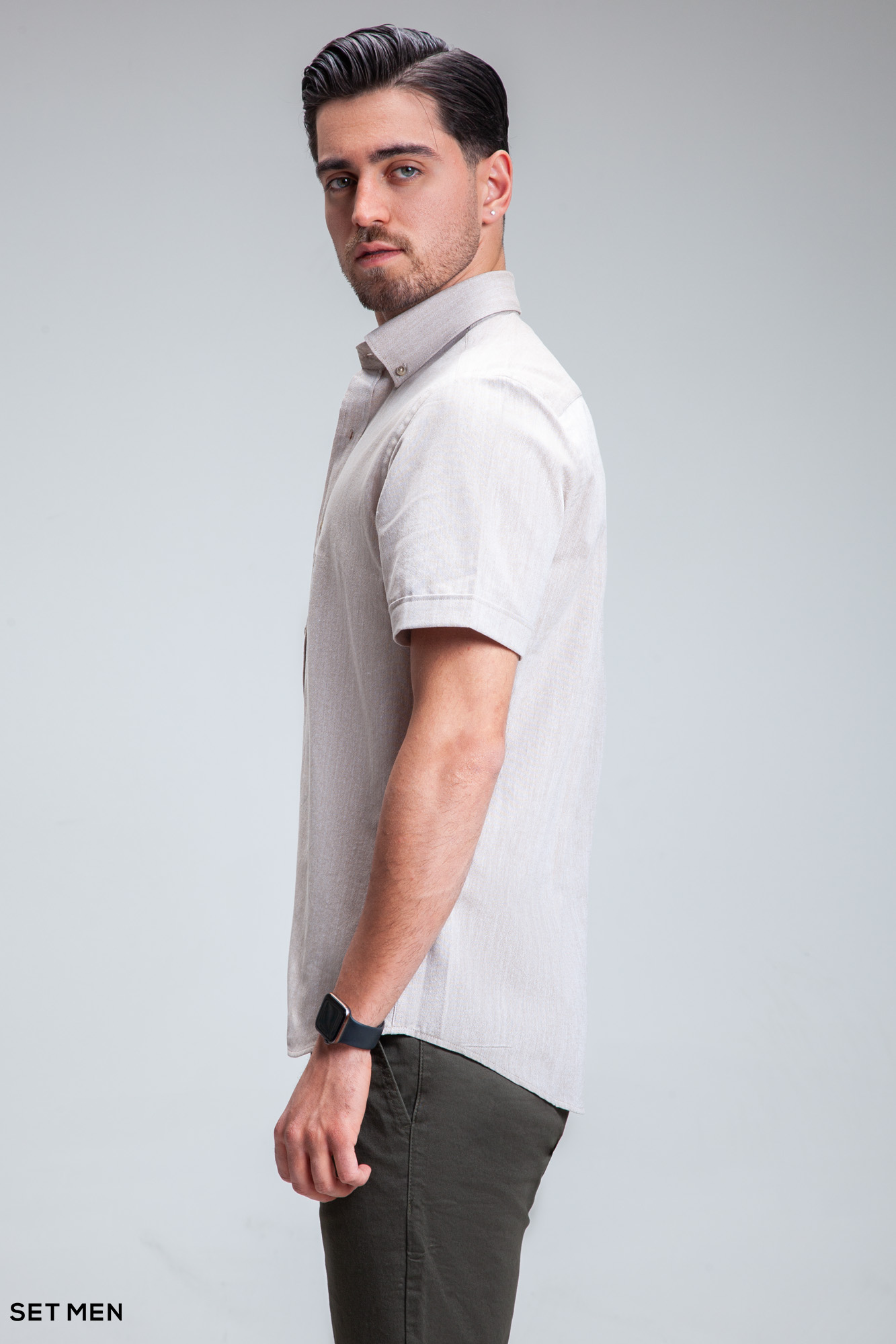 پیراهن مردانه آستین کوتاه لینن