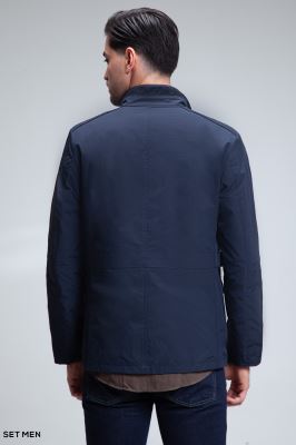 کاپشن بهاره سافاری