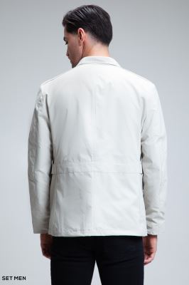 کاپشن بهاره سافاری