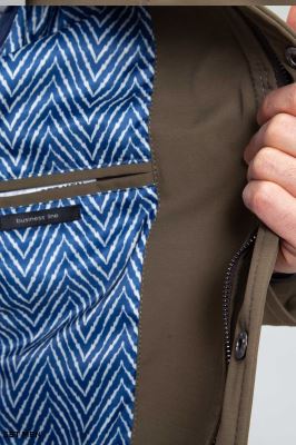 کاپشن بهاره سافاری