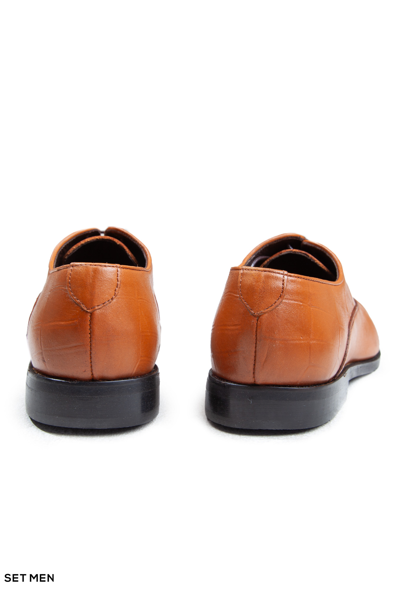 کفش مردانه چرم کلاسیک