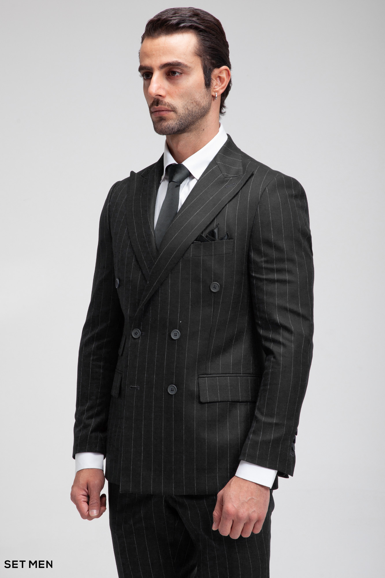 کت و شلوار مردانه شش دکمه دیپلمات