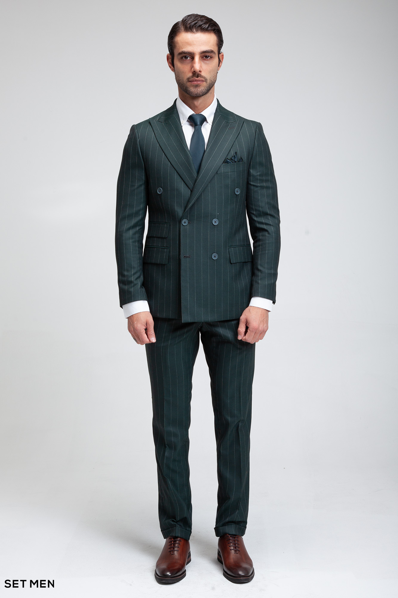 کت و شلوار مردانه شش دکمه دیپلمات