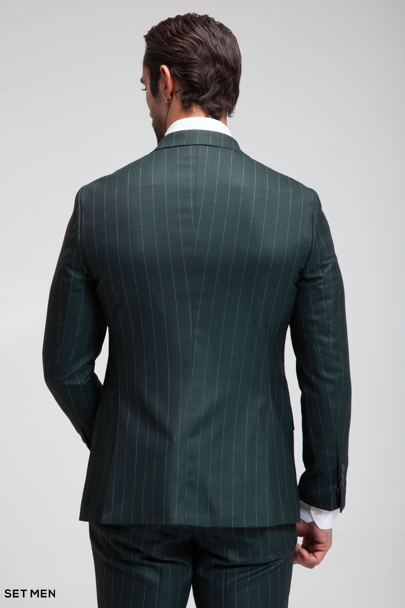 کت و شلوار مردانه شش دکمه دیپلمات