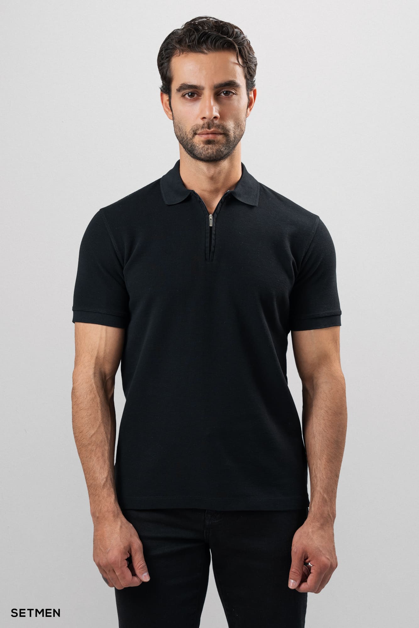 تیشرت یقه نیم زیپ سوزنی ساده