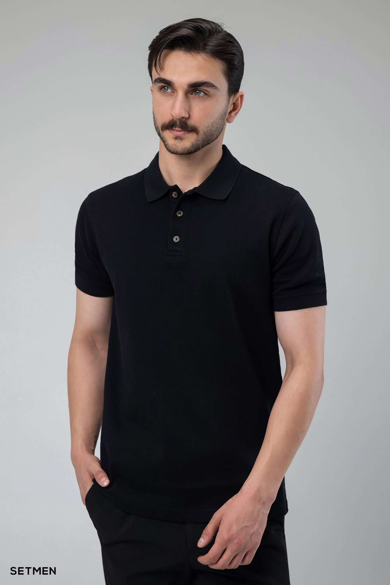 تیشرت یقه دار ژاکارد کلاسیک