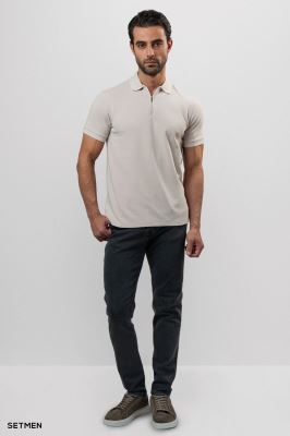 تیشرت یقه نیم زیپ سوزنی ساده