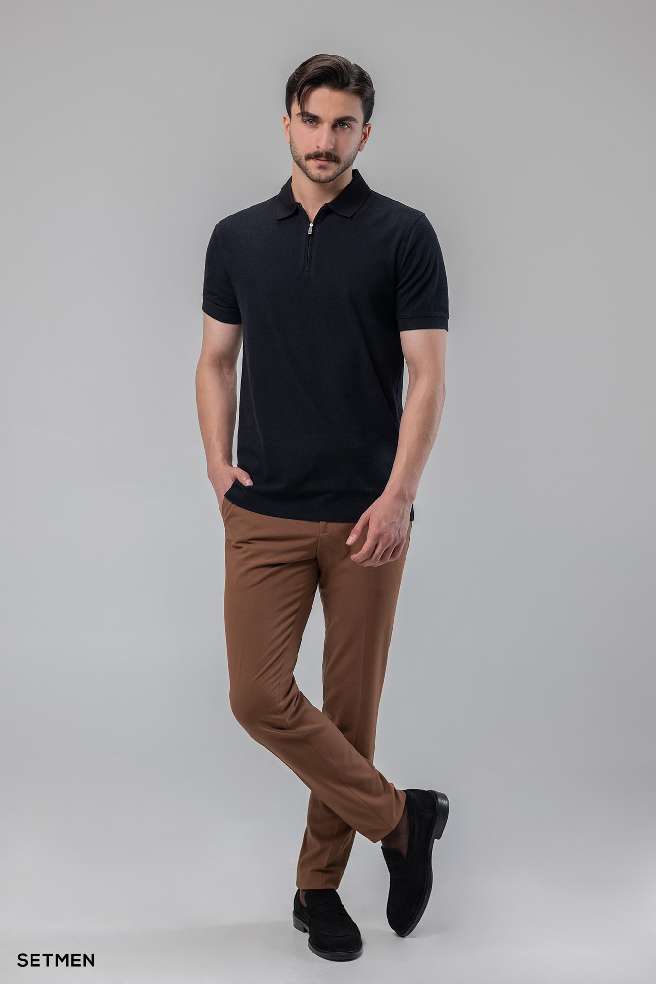 تیشرت یقه دار نیم زیپ ژاکارد اولد مانی