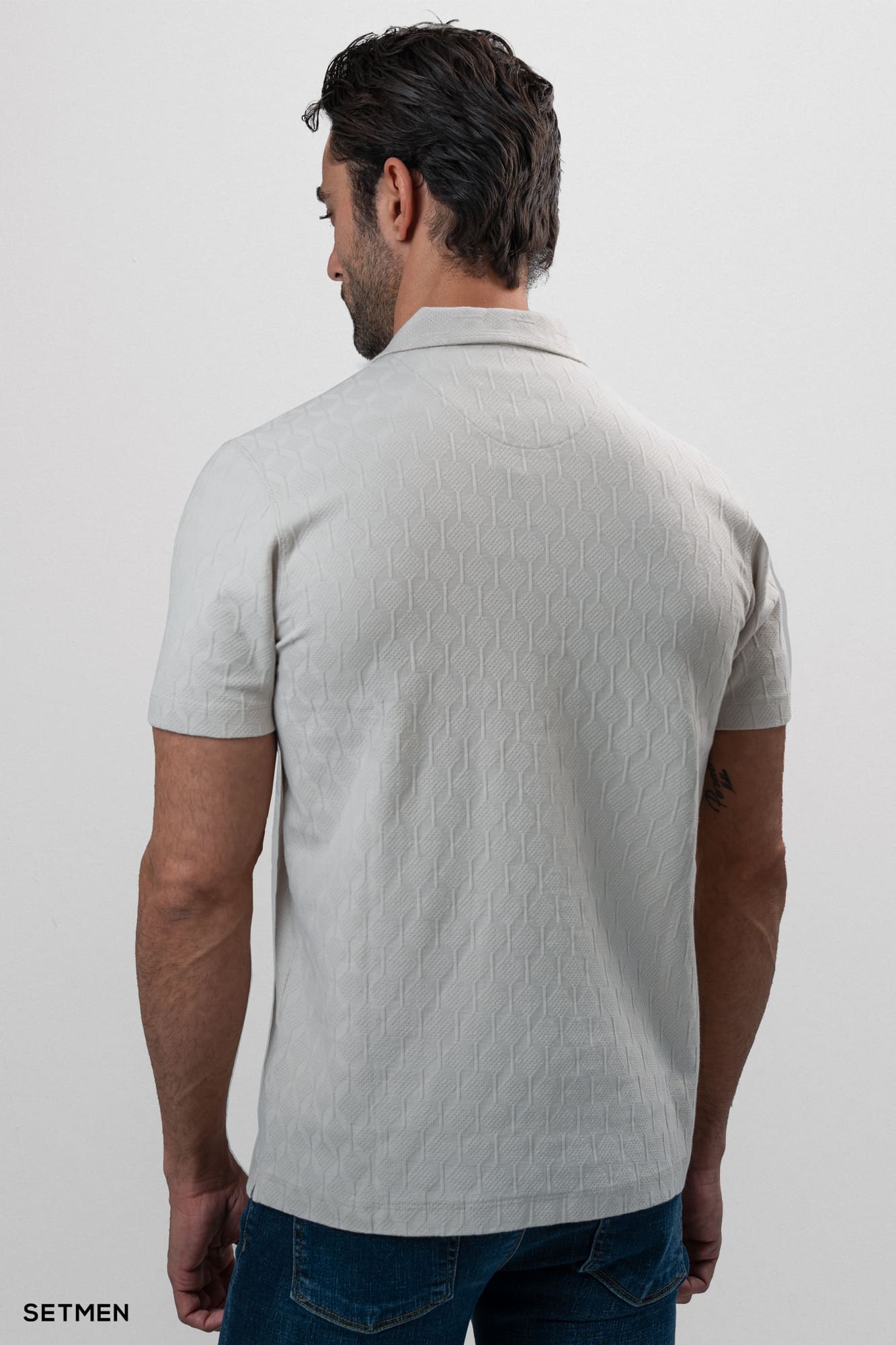 تیشرت یقه نیم زیپ ژاکارد