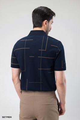 تیشرت جودون سه دکمه طرح دار