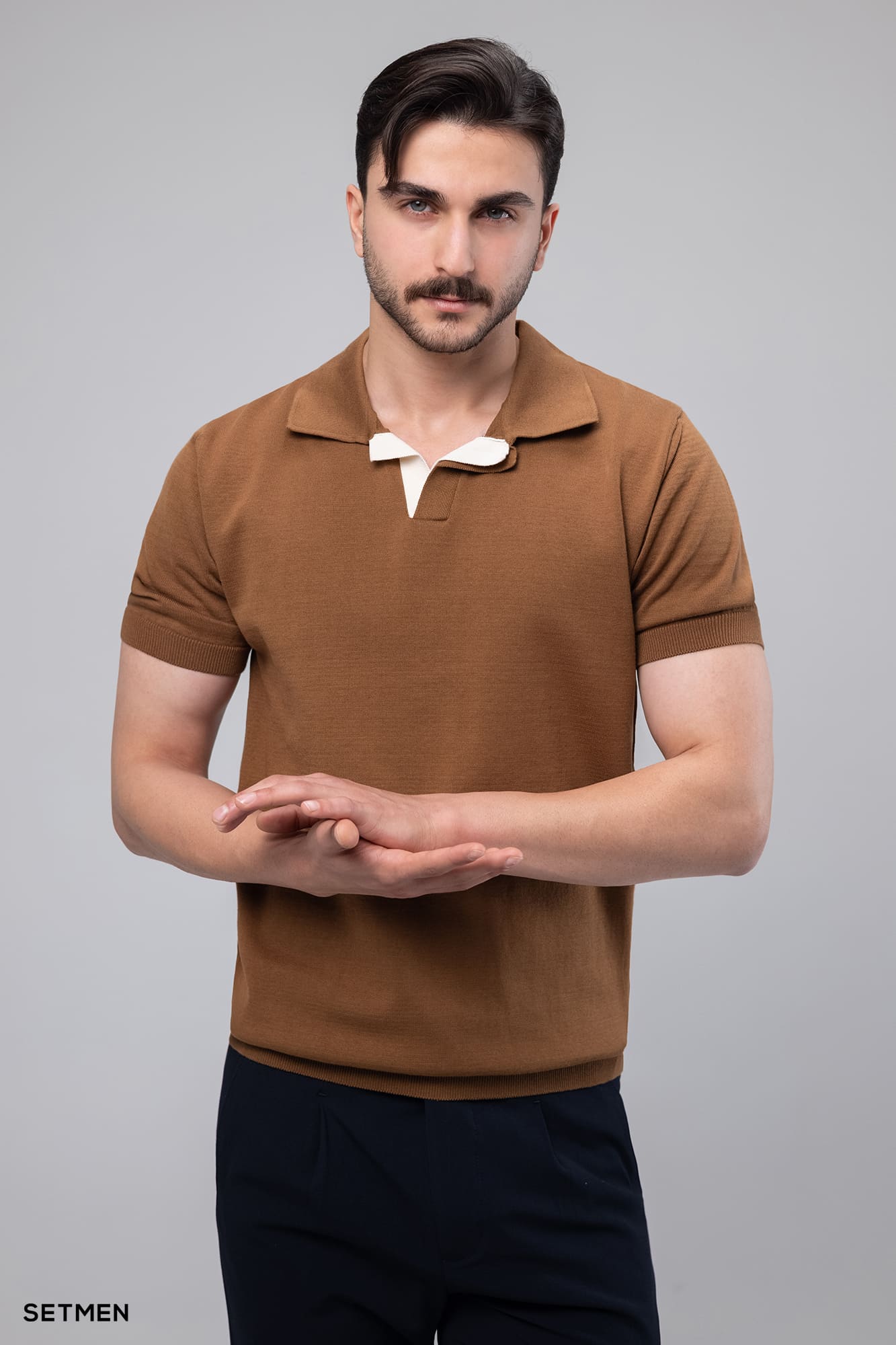 تیشرت یقه هفت بافت اولد مانی