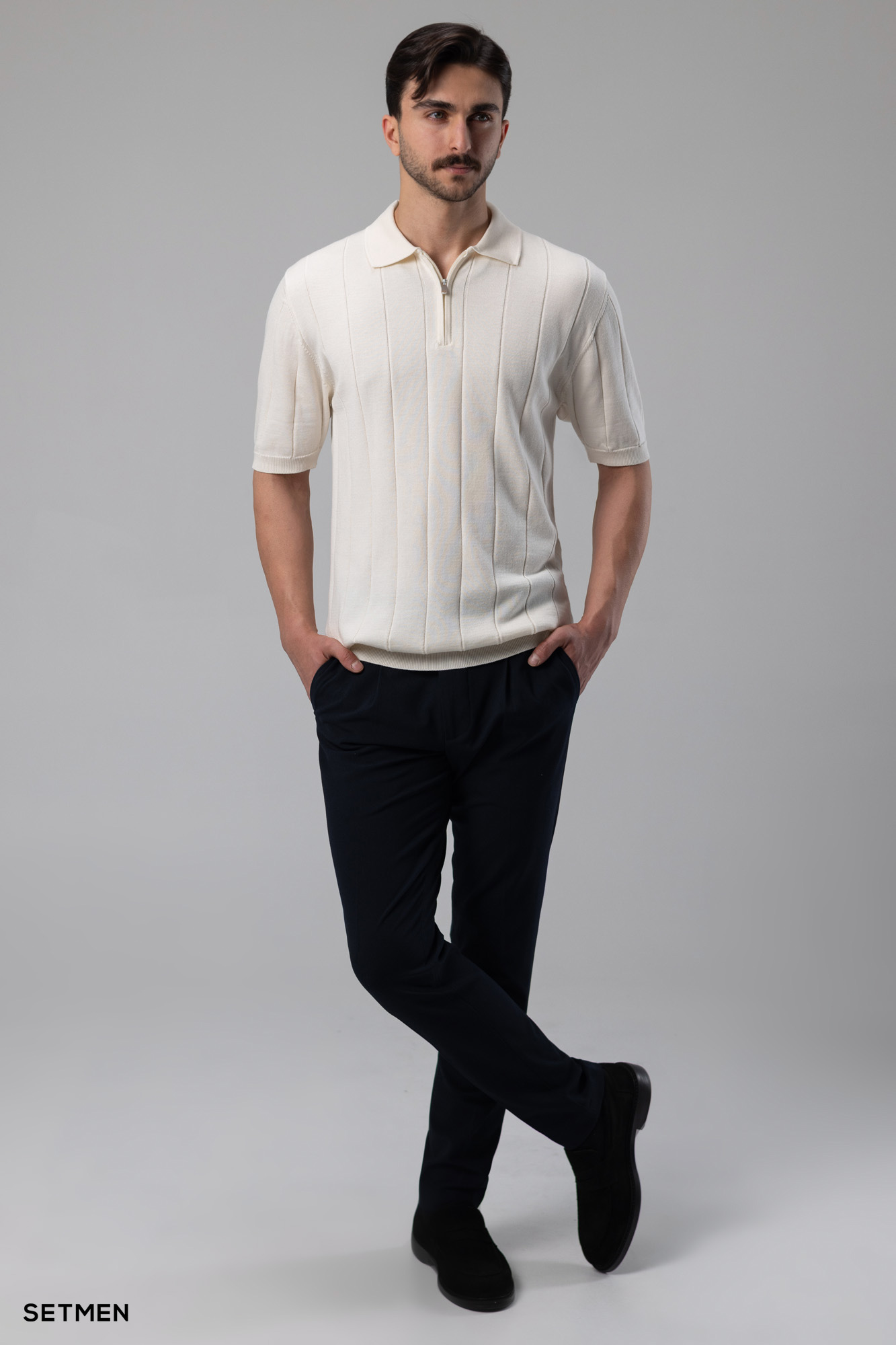 تیشرت نیم زیپ بافت راه راه اولد مانی