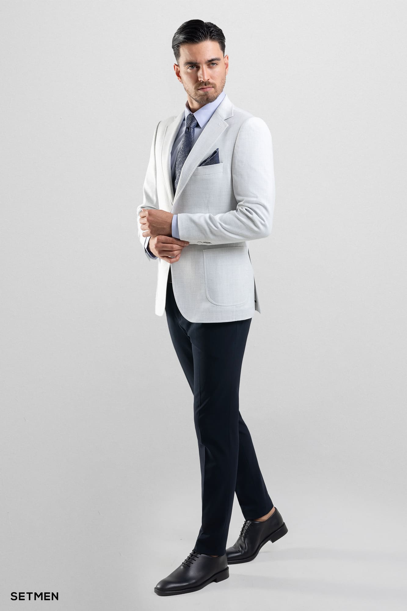 کت تک مردانه یقه انگلیسی نیم آستر دو دکمه