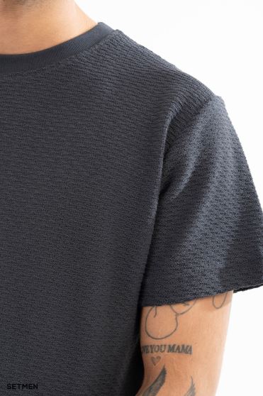 تیشرت مردانه ژاکارد یقه گرد تیشرت مردانه ژاکارد یقه گرد