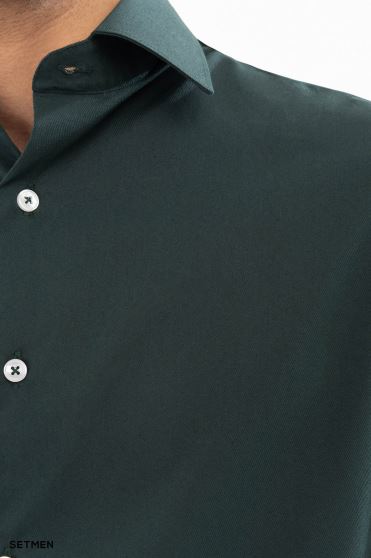 پیراهن مردانه کلاسیک پیراهن مردانه کلاسیک