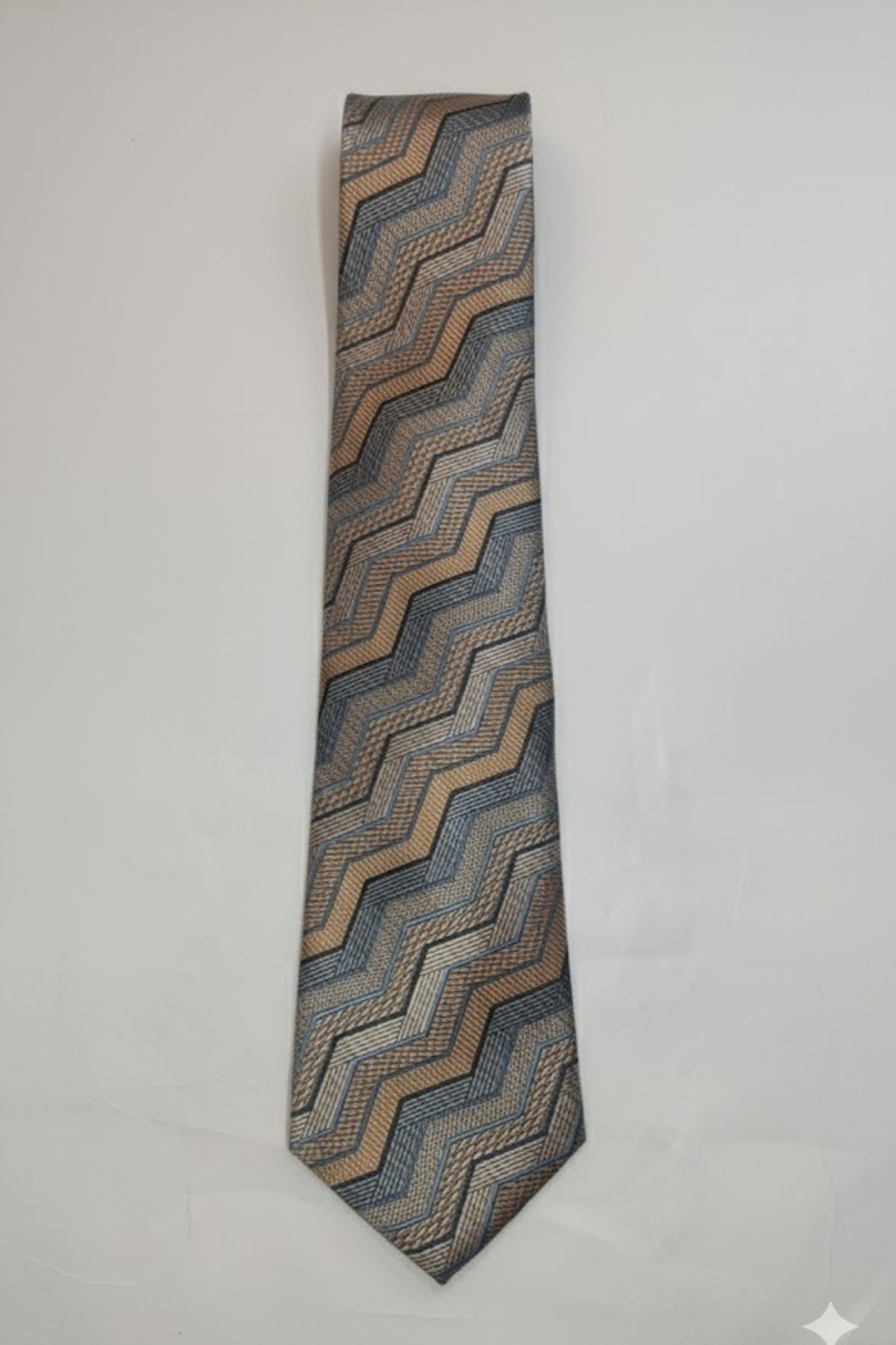 کراوات پوشت طرحدار