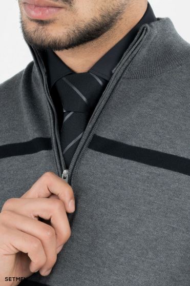 بافت مردانه نیم زیپ یقه ایستاده کلاسیک بافت مردانه نیم زیپ یقه ایستاده کلاسیک