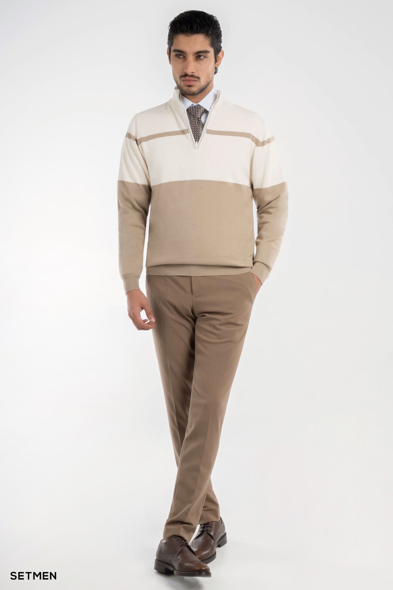 بافت مردانه نیم زیپ یقه ایستاده کلاسیک